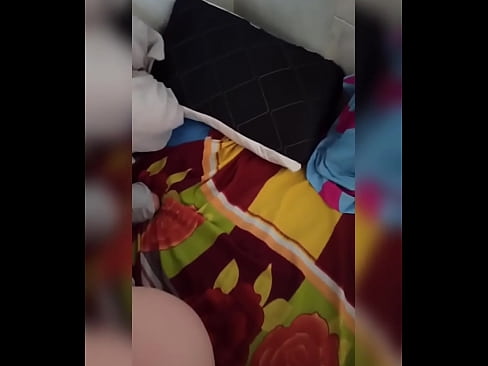 ❤️ Rakan sebilik saya tinggal di rumah seorang diri kerana suaminya pergi bercuti dan saya mengambil kesempatan menidurinya dan mengisi pantatnya dengan susu ☑ Lucah pada kami